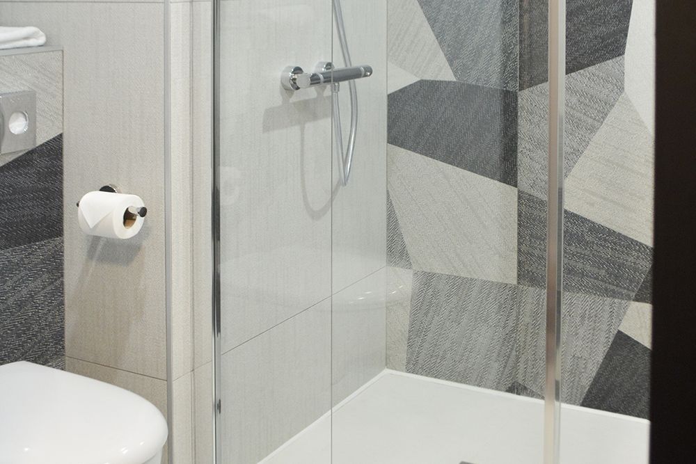 Bathroom AX HOTEL France